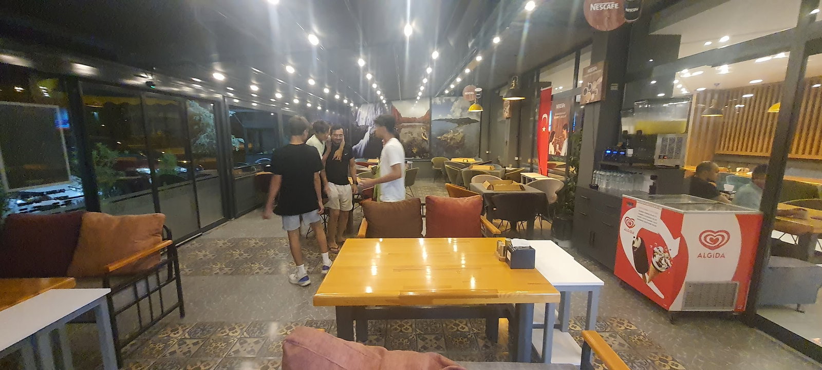 Safran Cafe & Restoran