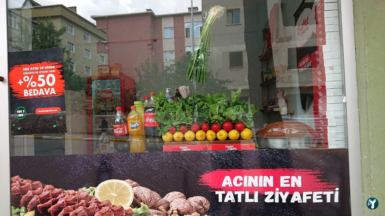 Yücco'Nun Yeri̇ Zi̇yafet Çi̇ğköfte.