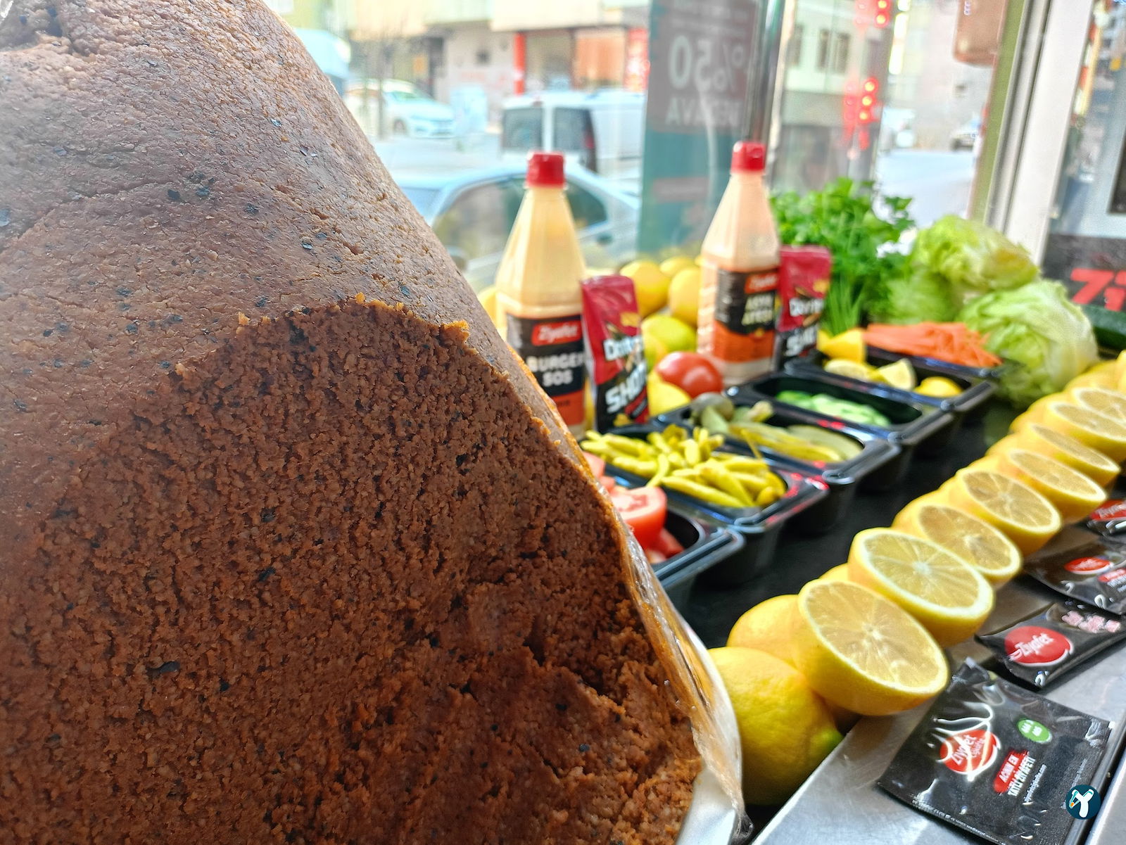 Yücco'Nun Yeri̇ Zi̇yafet Çi̇ğköfte.