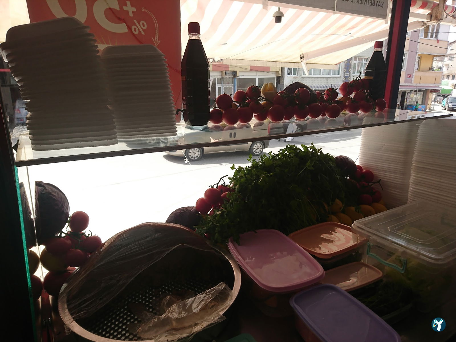 Yücco'Nun Yeri̇ Zi̇yafet Çi̇ğköfte.