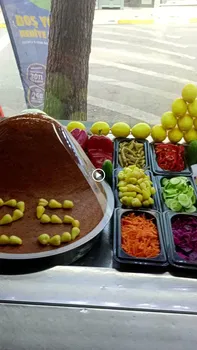 Yücco'Nun Yeri̇ Zi̇yafet Çi̇ğköfte. resimleri Yücco'Nun Yeri̇ Zi̇yafet Çi̇ğköfte. resimleri