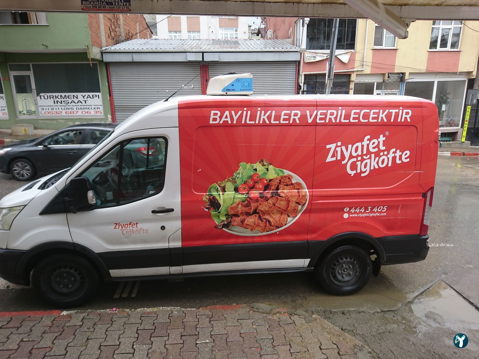 Yücco'Nun Yeri̇ Zi̇yafet Çi̇ğköfte.