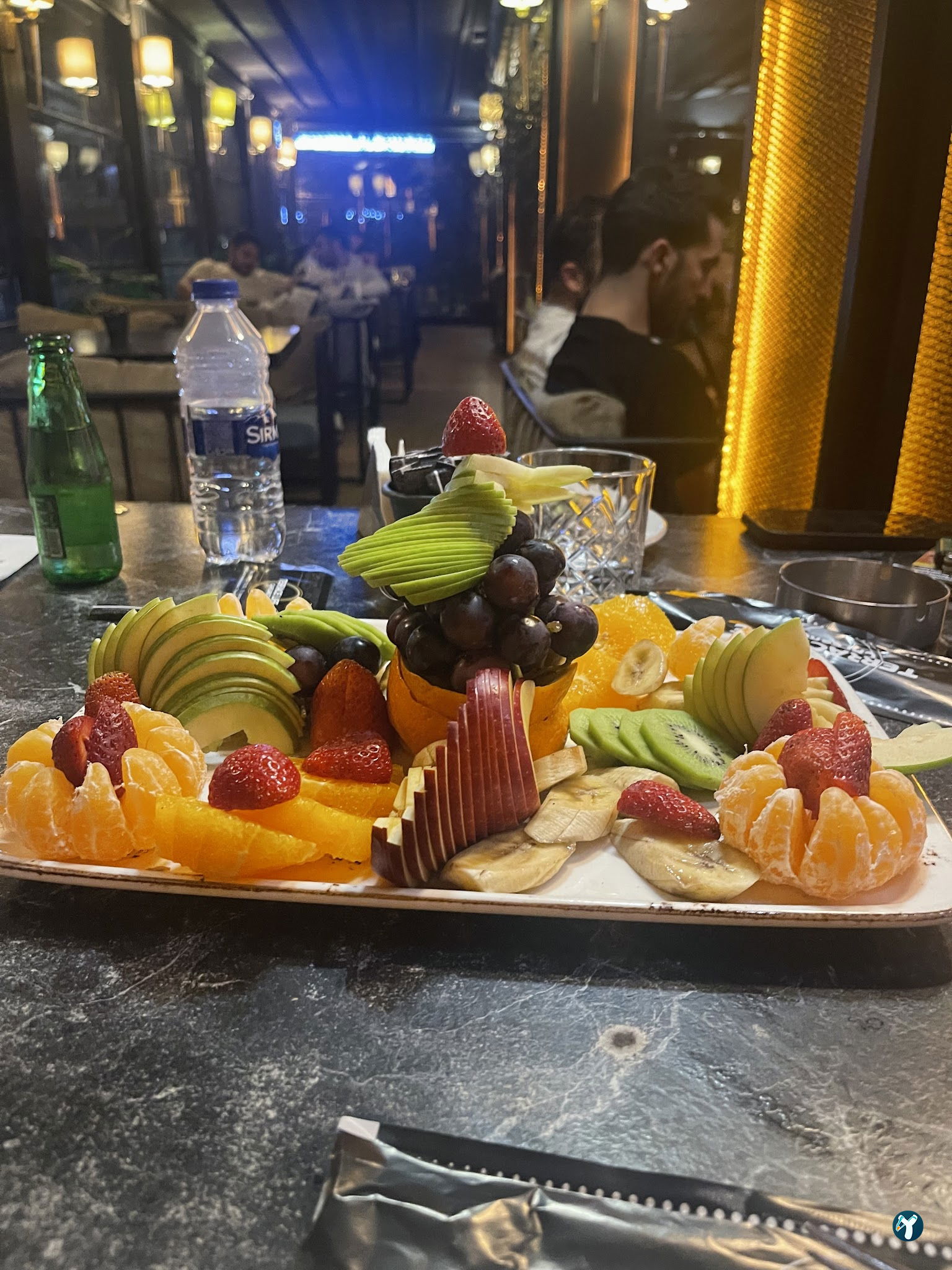 Terrace Li̇fe Cafe & Rest