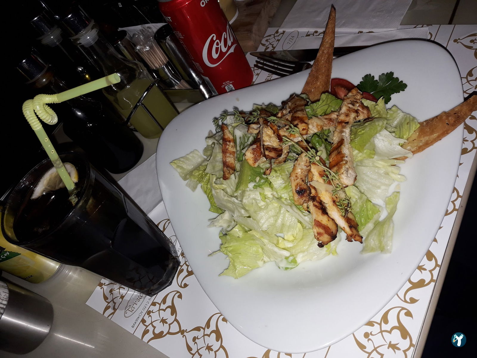 Terrace Li̇fe Cafe & Rest