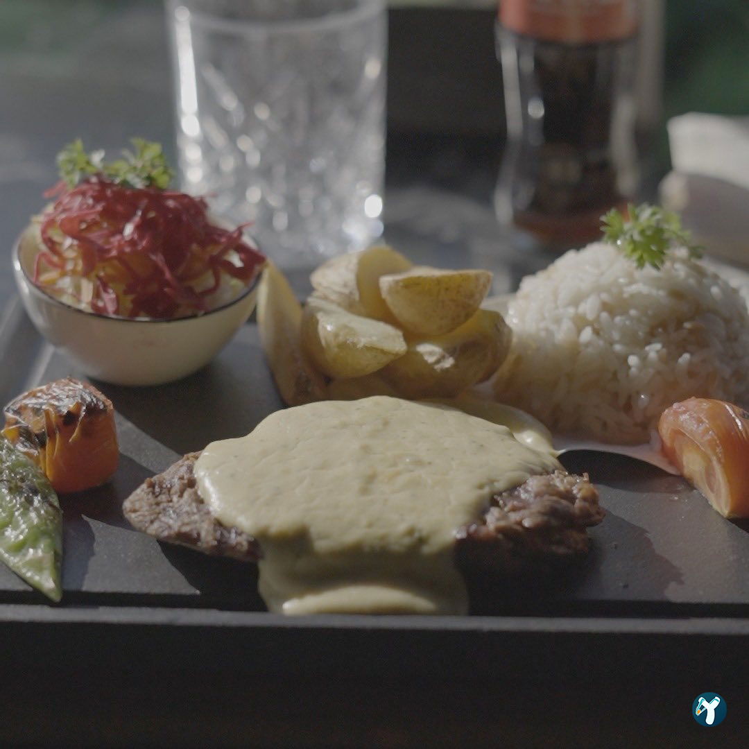 Terrace Li̇fe Cafe & Rest