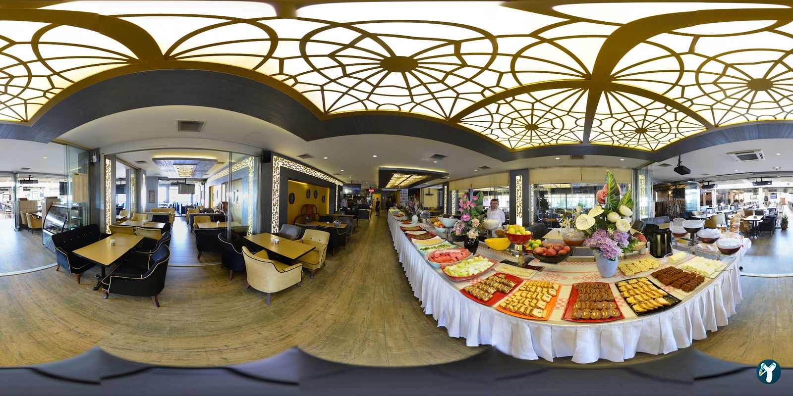 Terrace Li̇fe Cafe & Rest