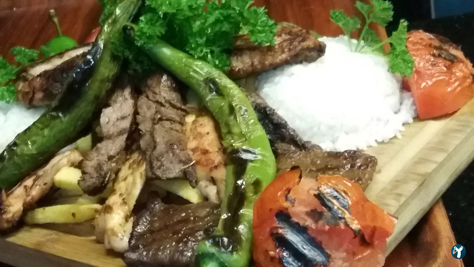 Terrace Li̇fe Cafe & Rest