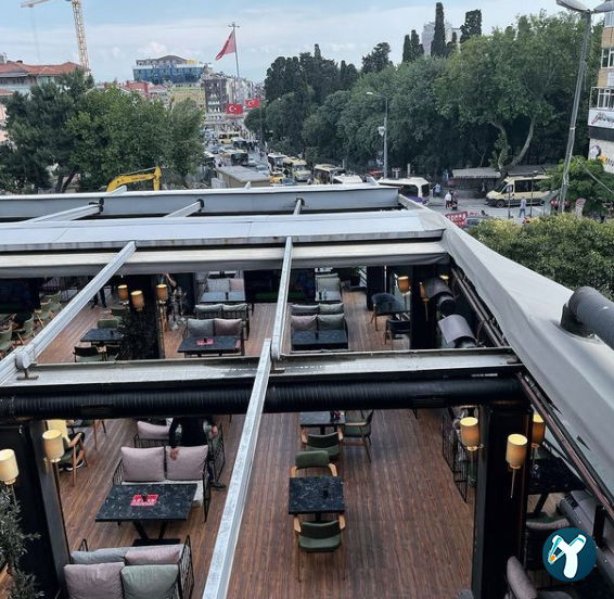 Terrace Li̇fe Cafe & Rest