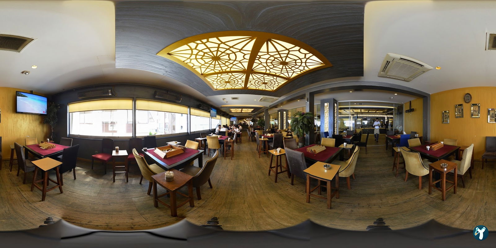 Terrace Li̇fe Cafe & Rest