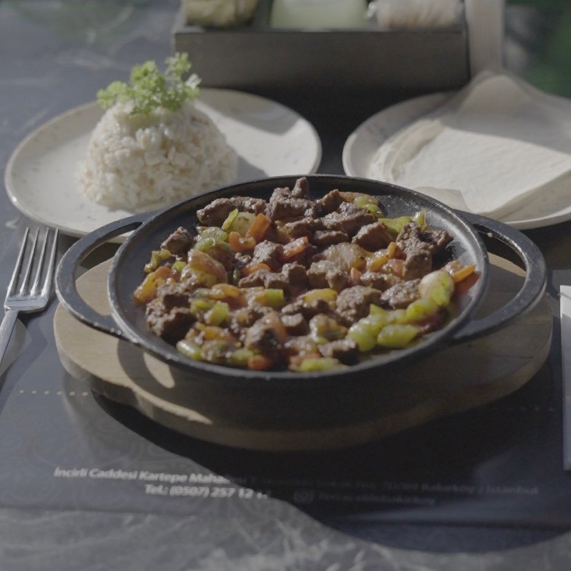 Terrace Li̇fe Cafe & Rest