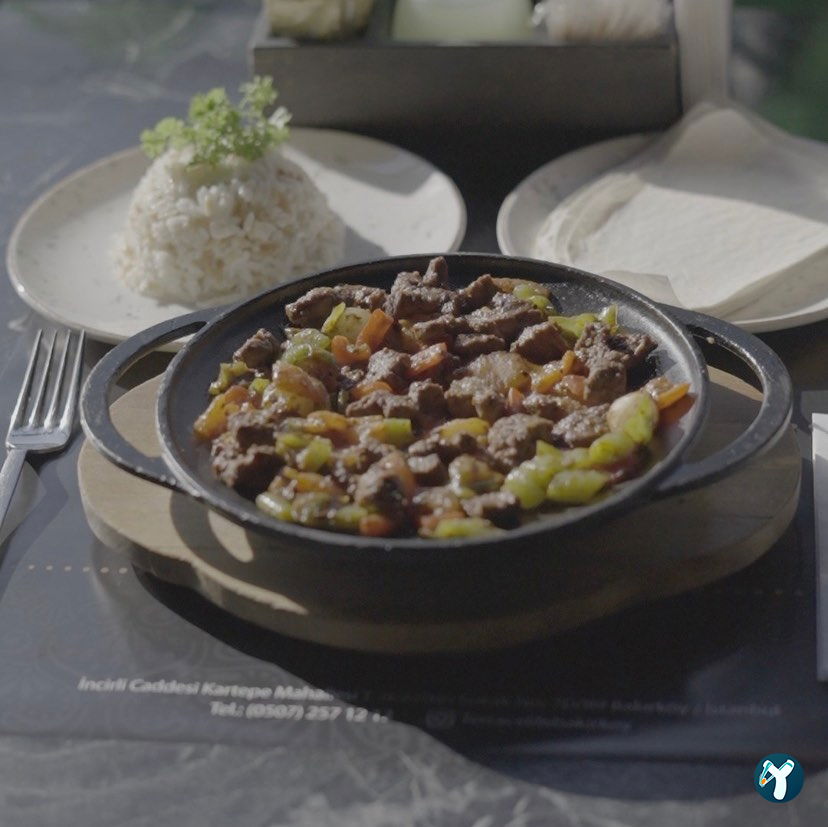 Terrace Li̇fe Cafe & Rest