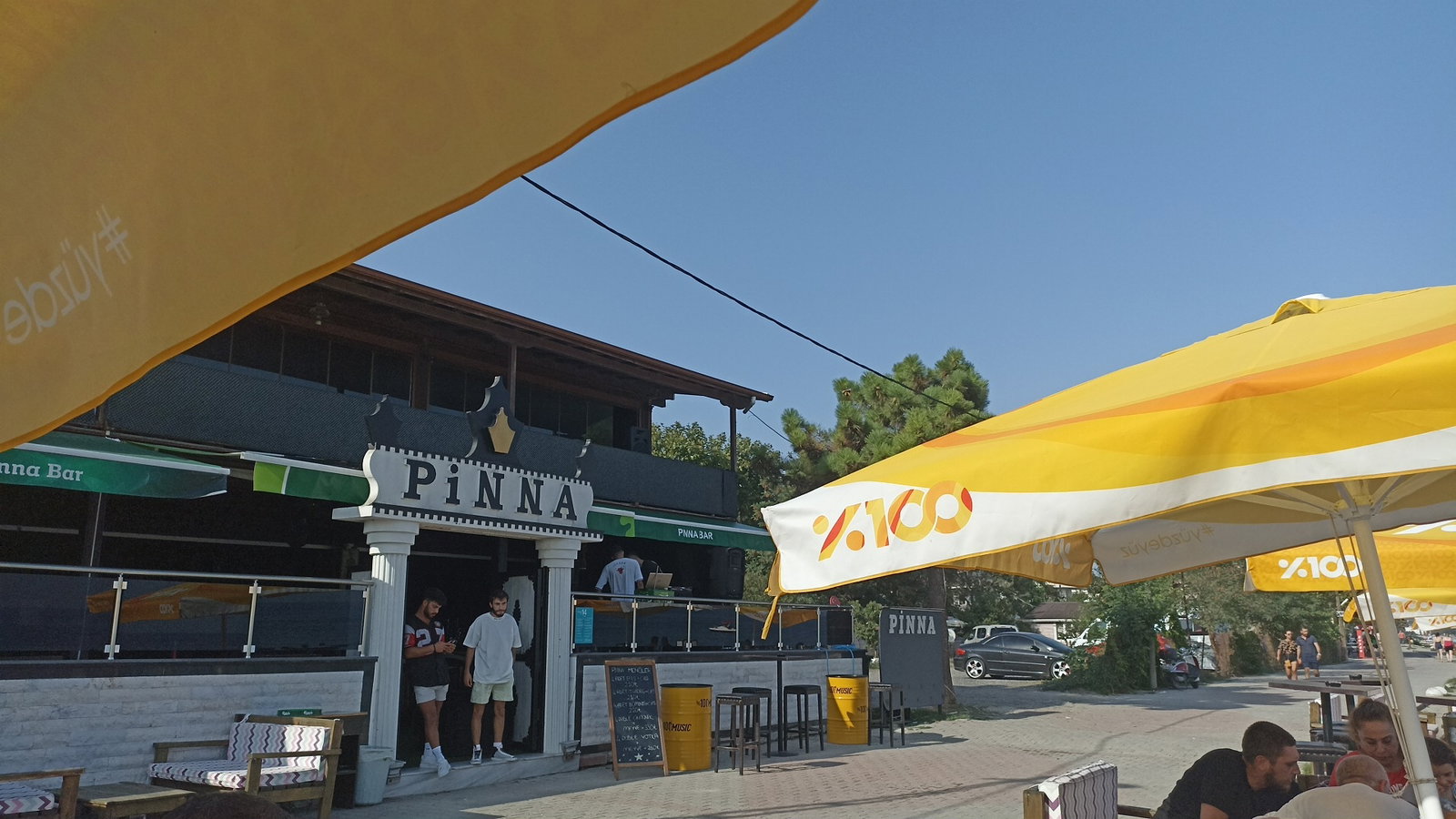 Deniz Disco Cafe & Bar