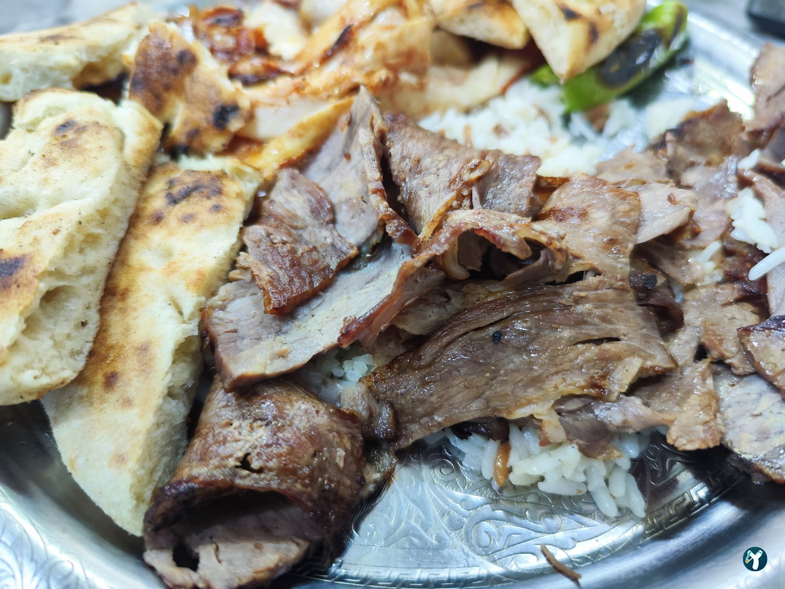 Di̇van Döner Ve Kebap