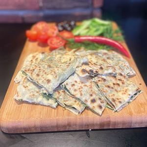 Otlu Peynirli Gözleme Tabağı