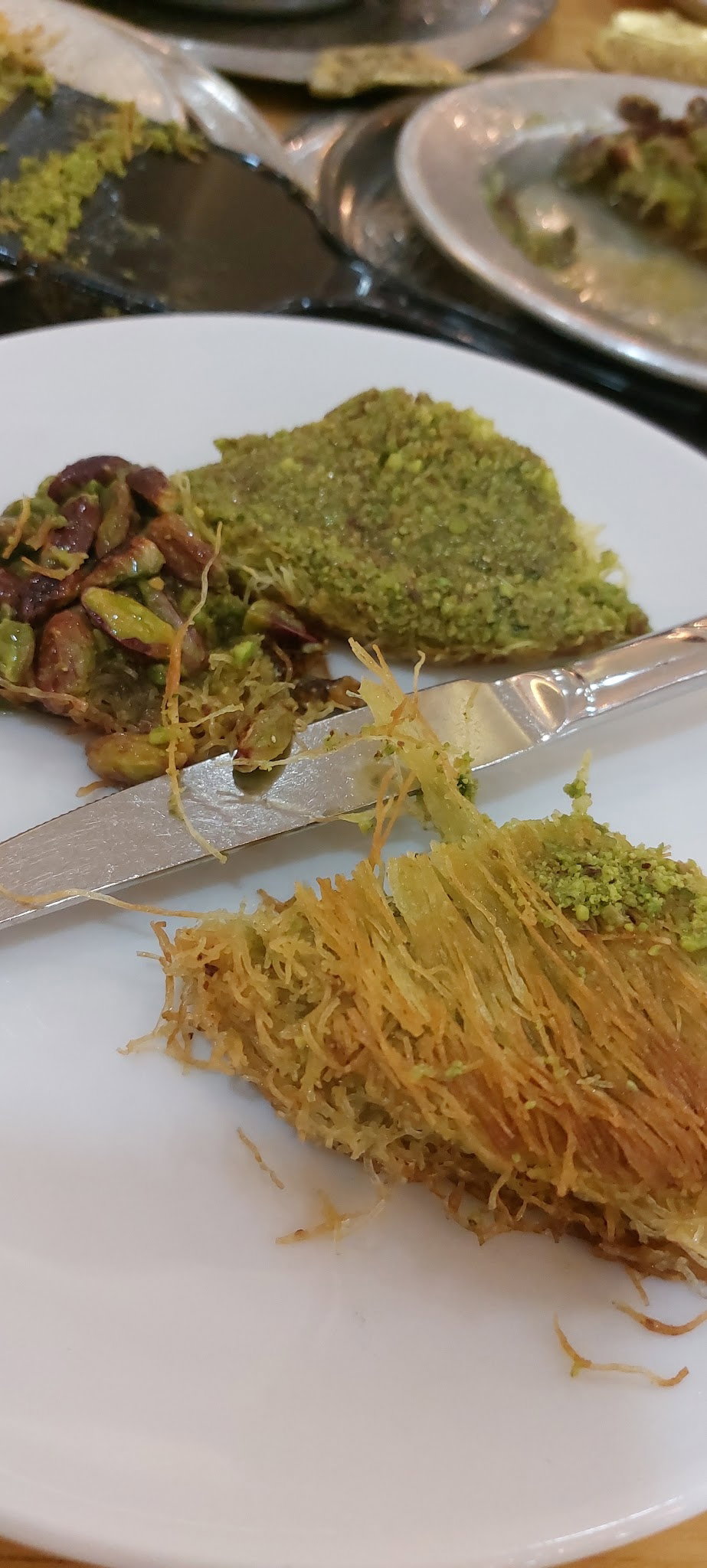 Ebuzade Restoran - Özikizler Künefe Baklava Silivri