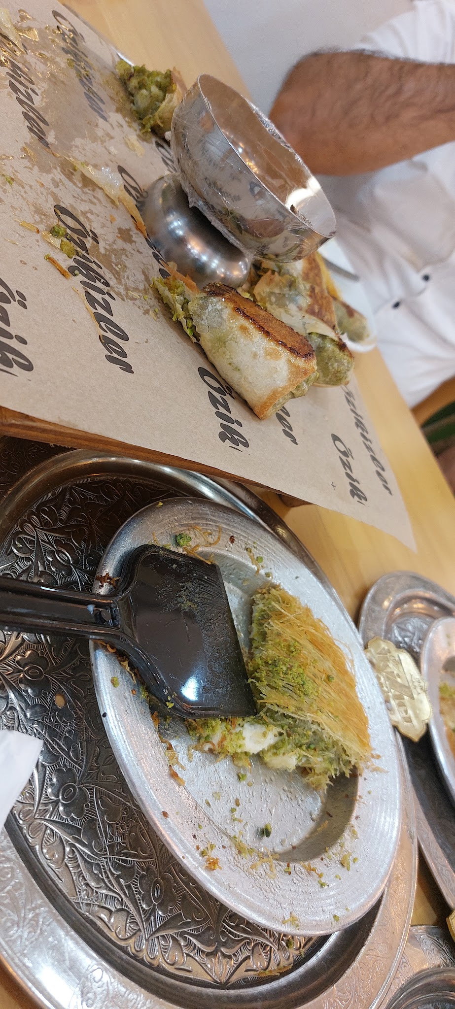 Ebuzade Restoran - Özikizler Künefe Baklava Silivri