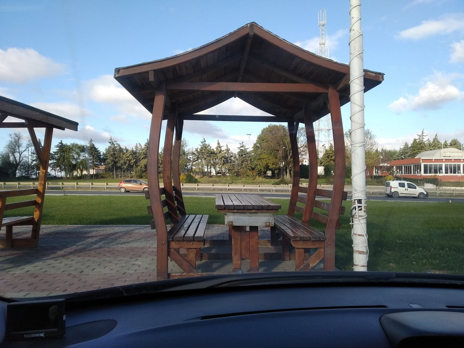 Ebuzade Restoran - Özikizler Künefe Baklava Silivri