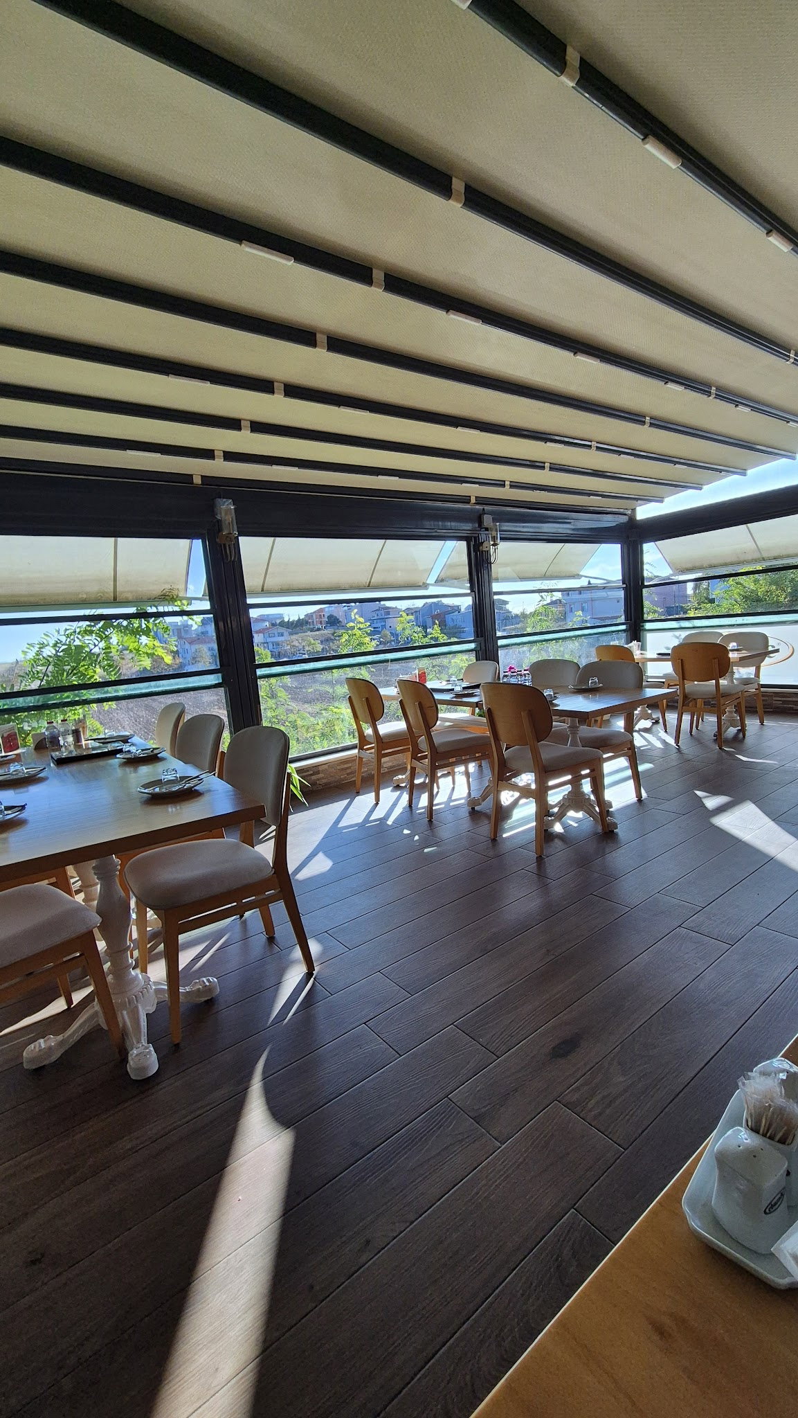 Ebuzade Restoran - Özikizler Künefe Baklava Silivri