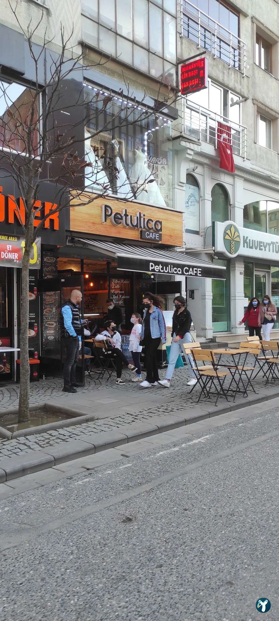 Petulica Cafe