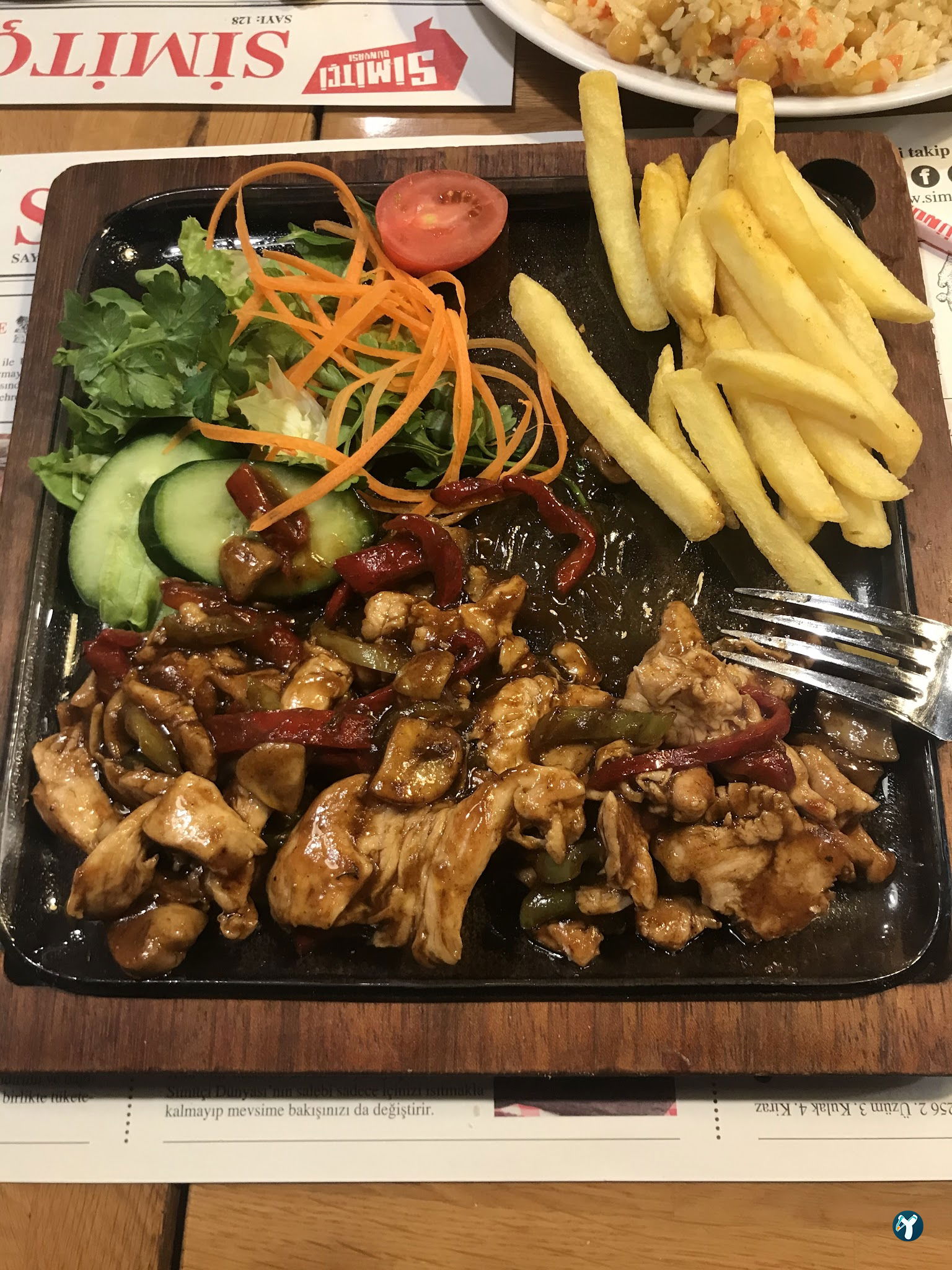 Simitçi Dünyası Kaynarca (Kahvaltı Pizza Hamburger Pasta Kahve)
