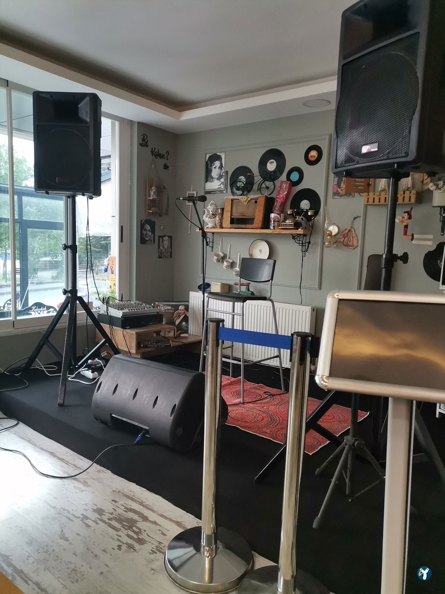Retro Cafe Batıkent