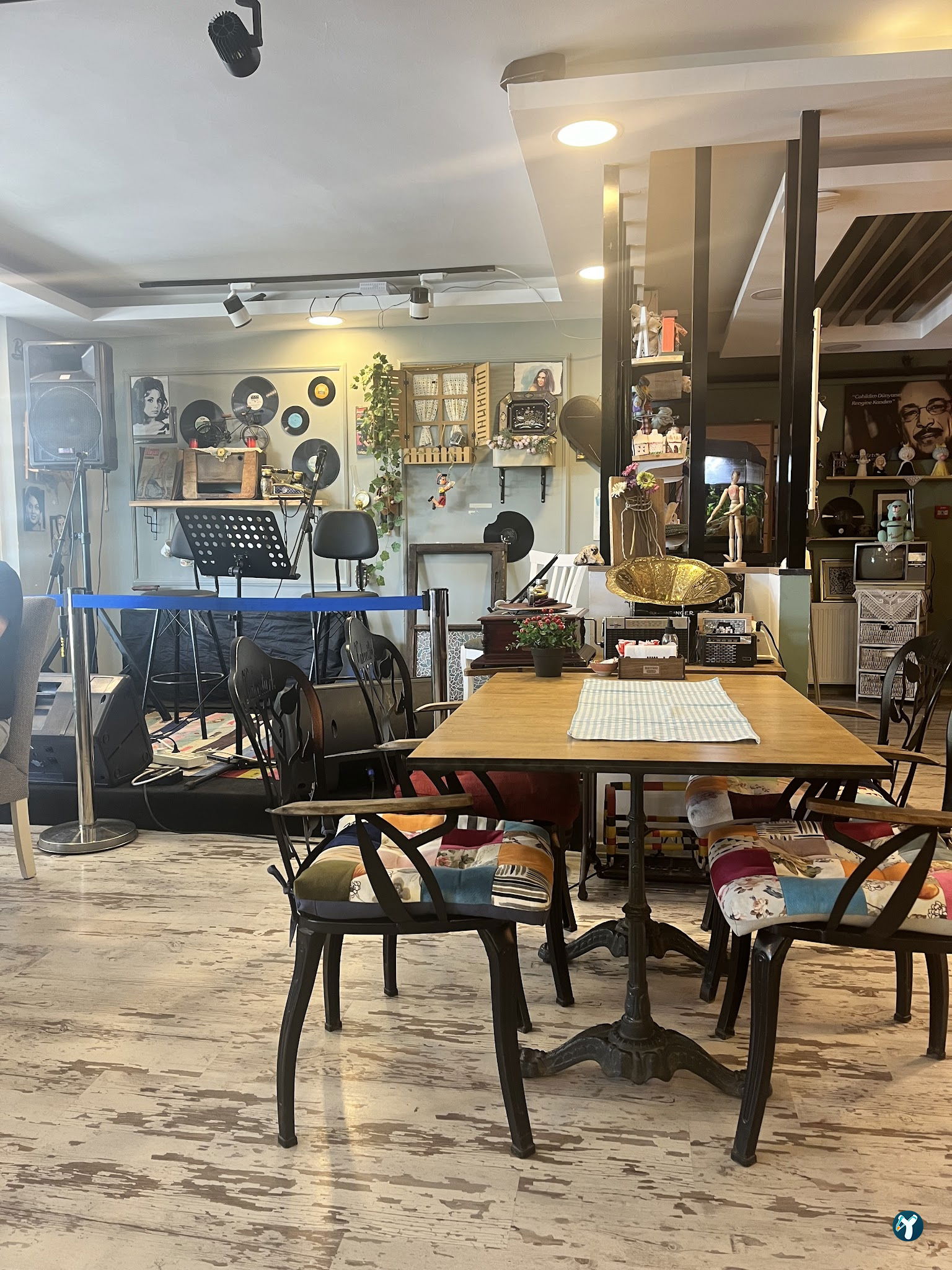 Retro Cafe Batıkent
