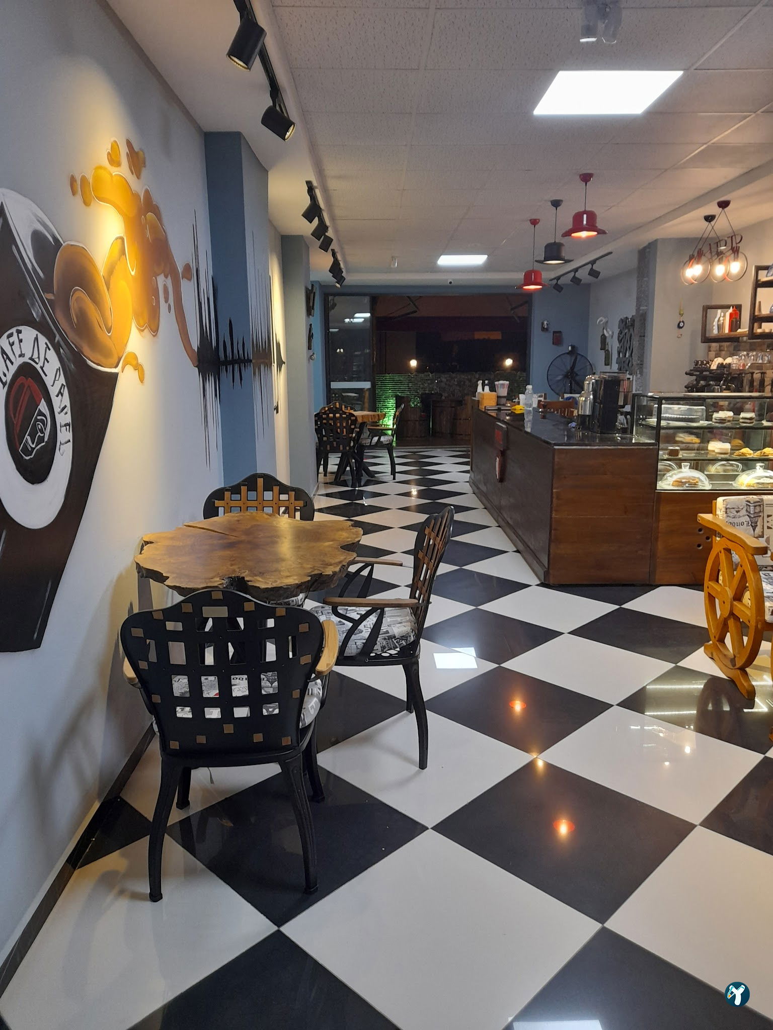 Cafe De Papel