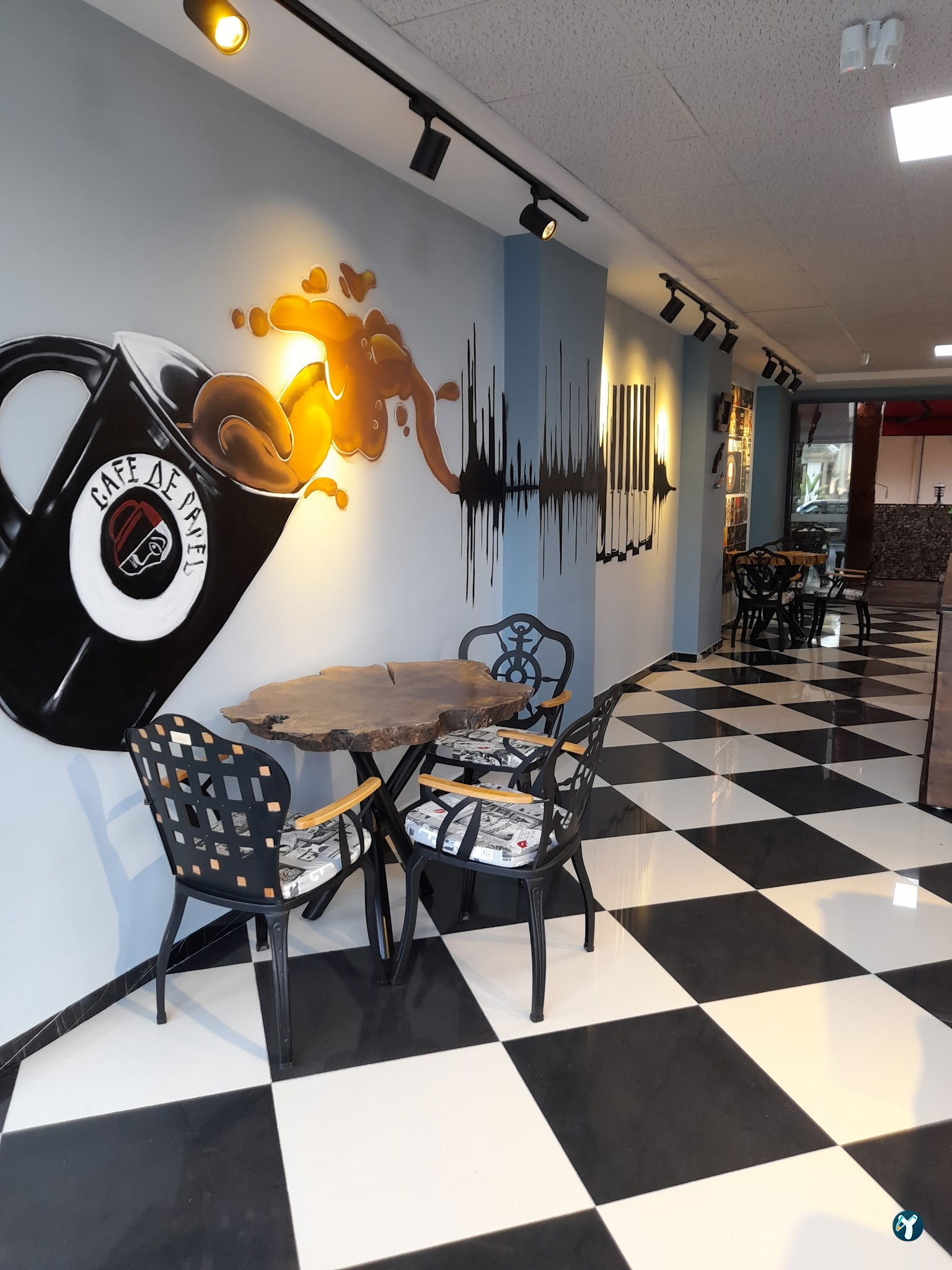 Cafe De Papel