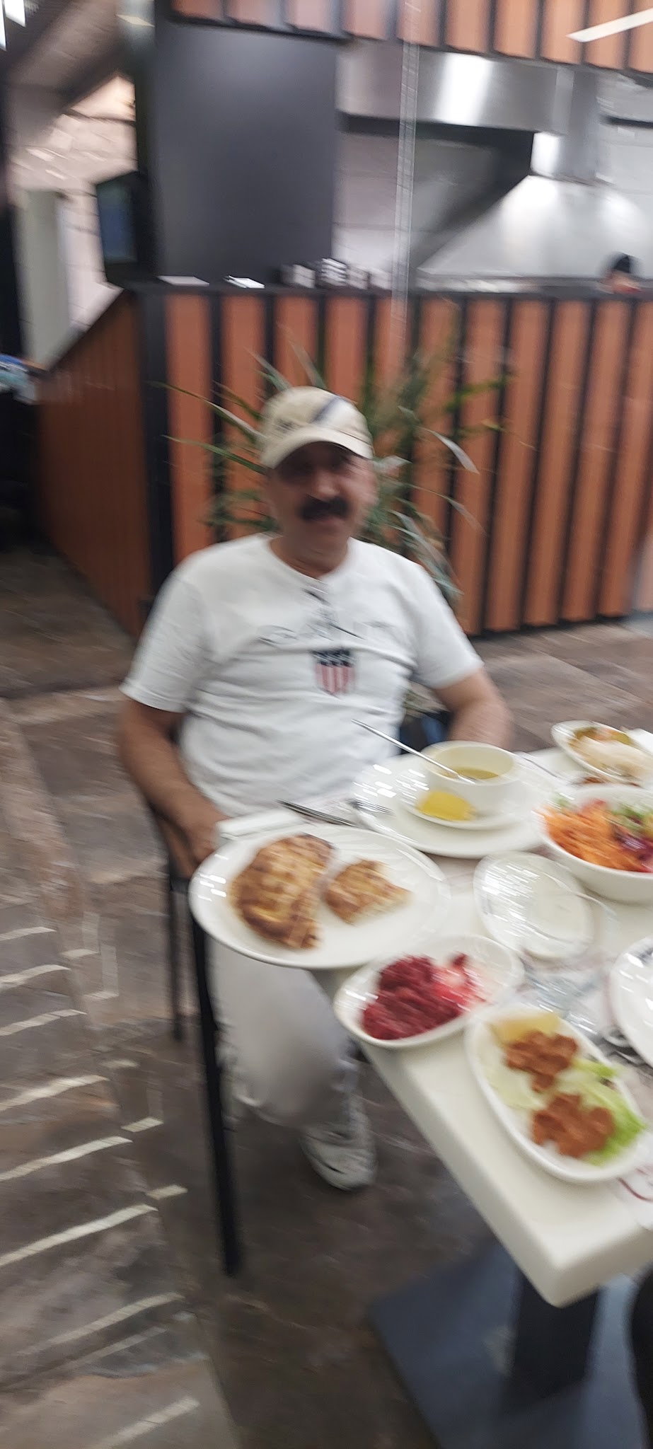 Saff-Et Döner Etlik Şubesi