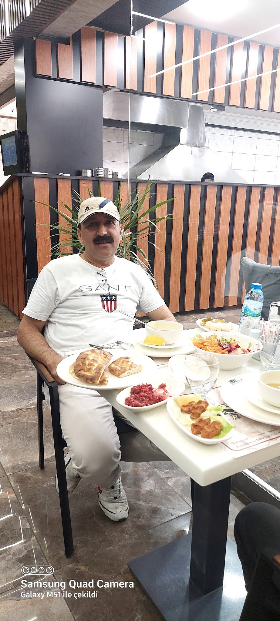 Saff-Et Döner Etlik Şubesi