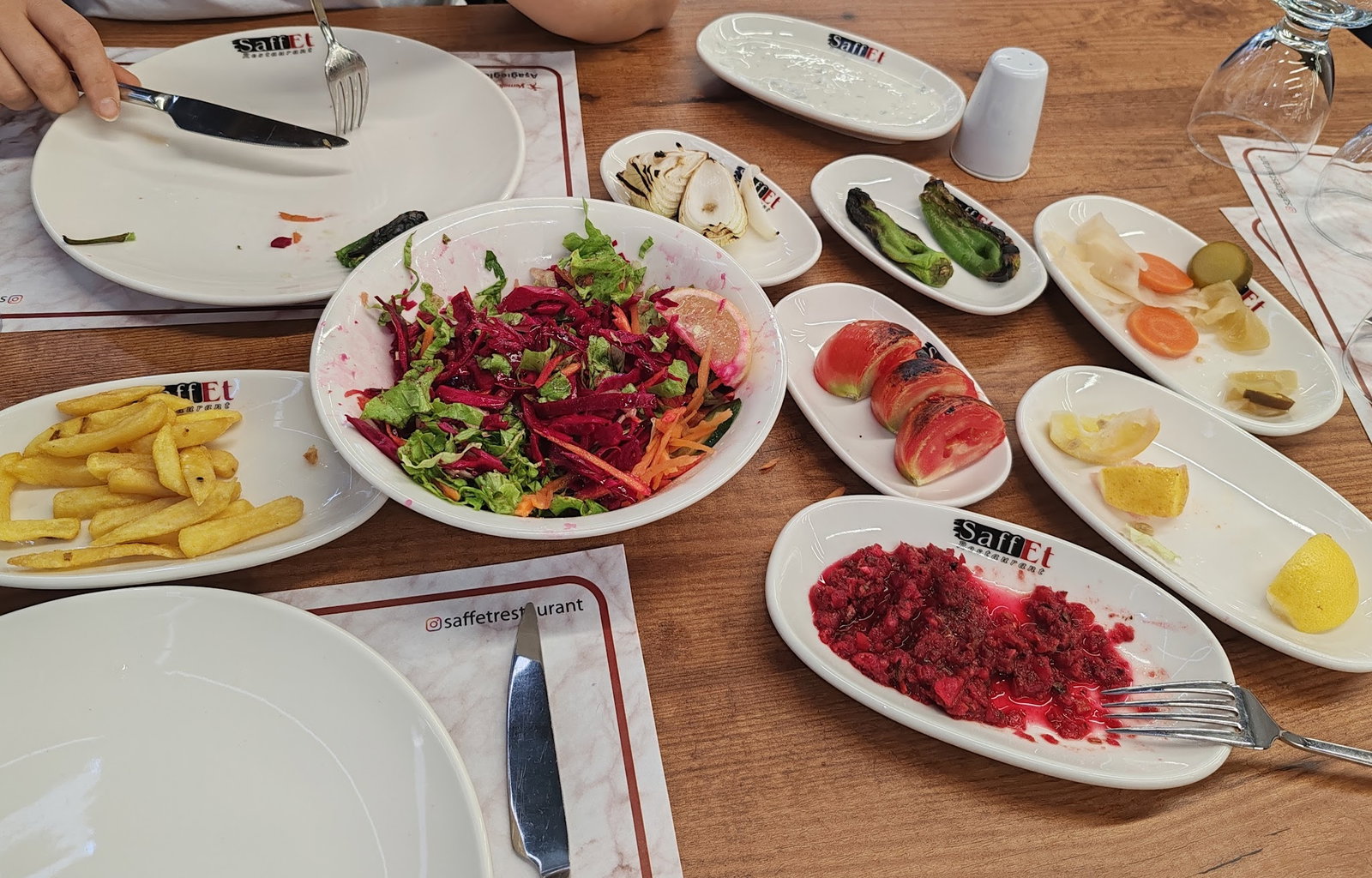 Saff-Et Döner Etlik Şubesi