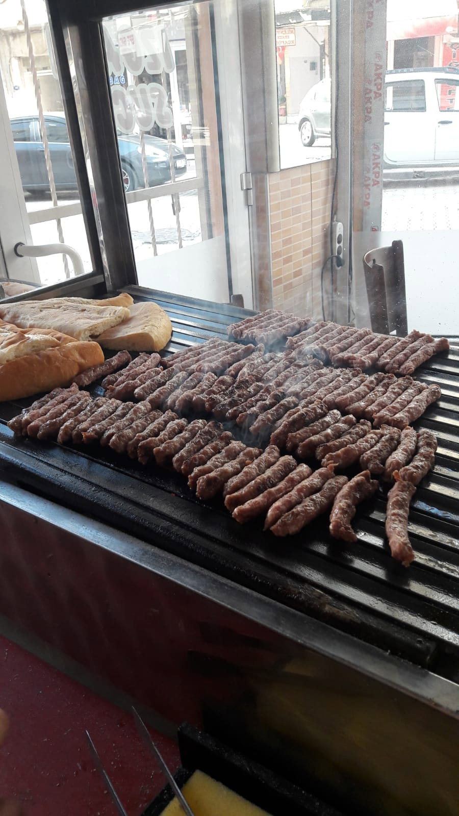 Köfteci̇ Nazmi̇