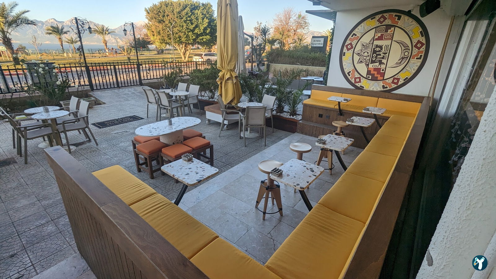 Cozy Coffee House