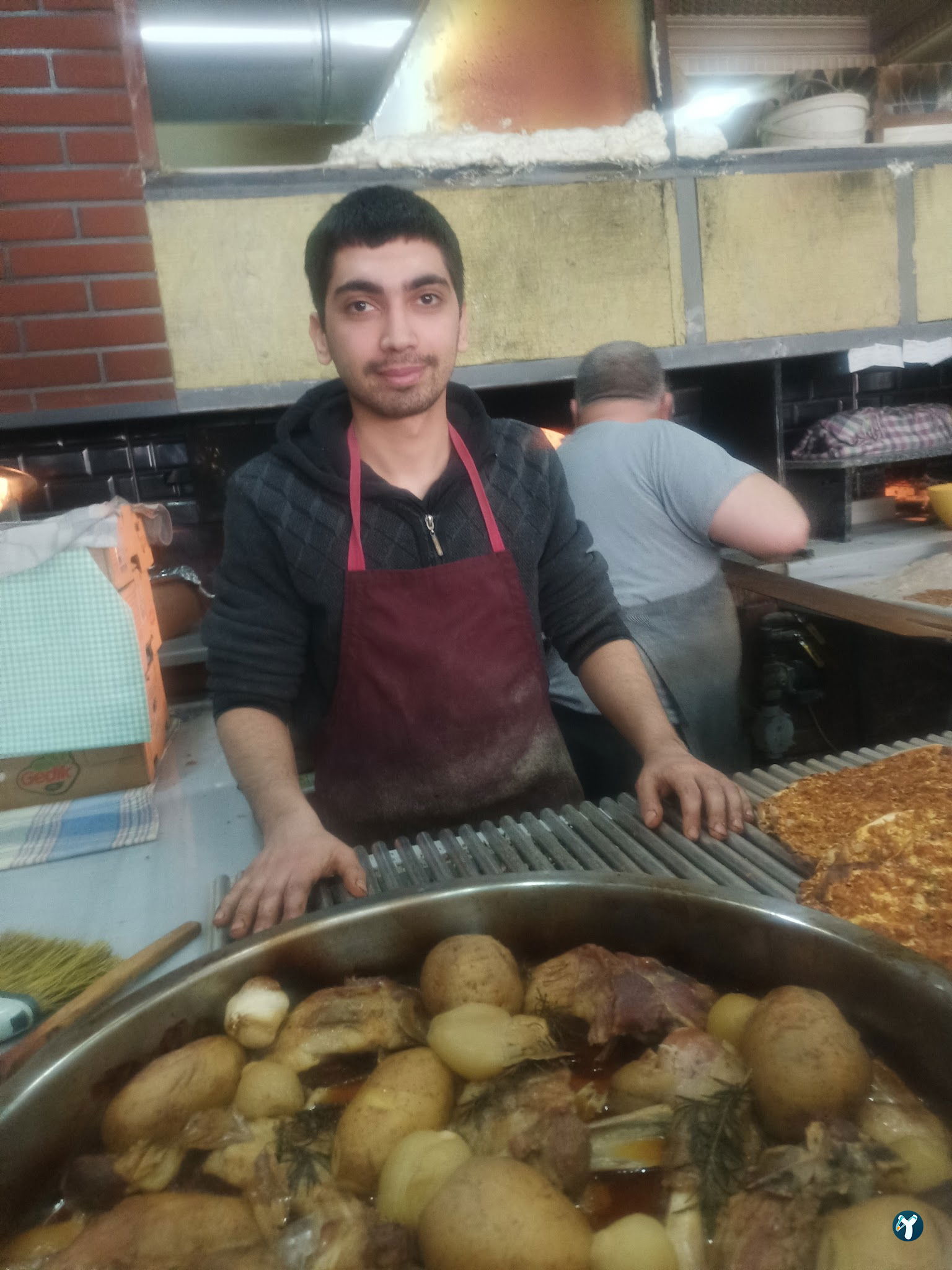 Mahmut Ustanın Yeri Pide Lavaş Lahmacun Salonu