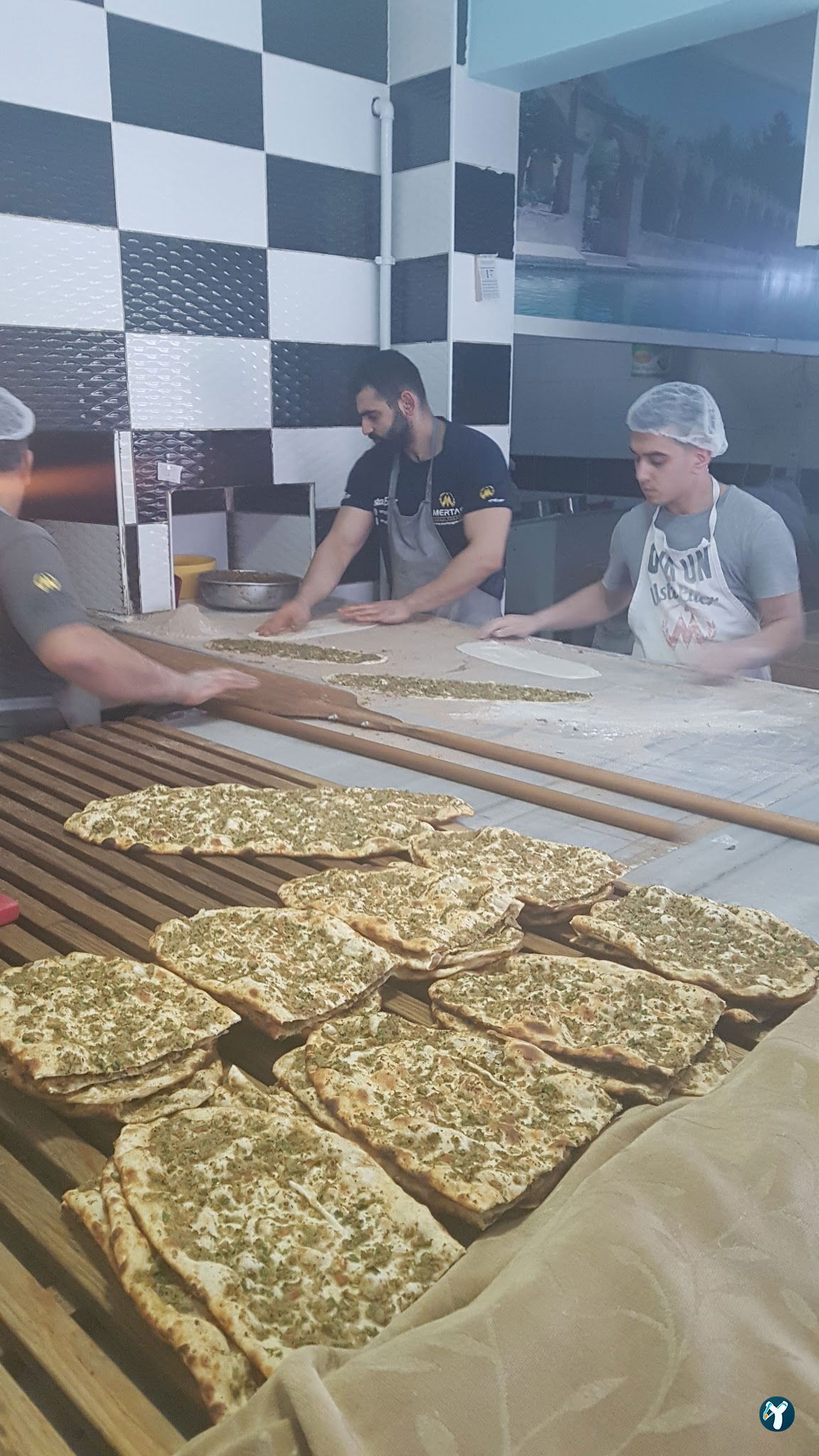 Mahmut Ustanın Yeri Pide Lavaş Lahmacun Salonu