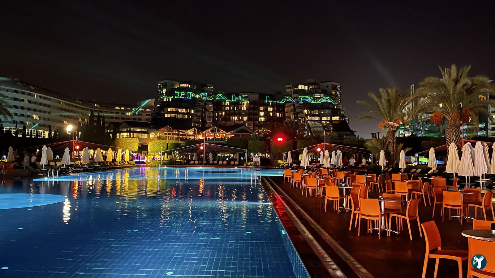 Limak Lara De Luxe Hotel & Resort