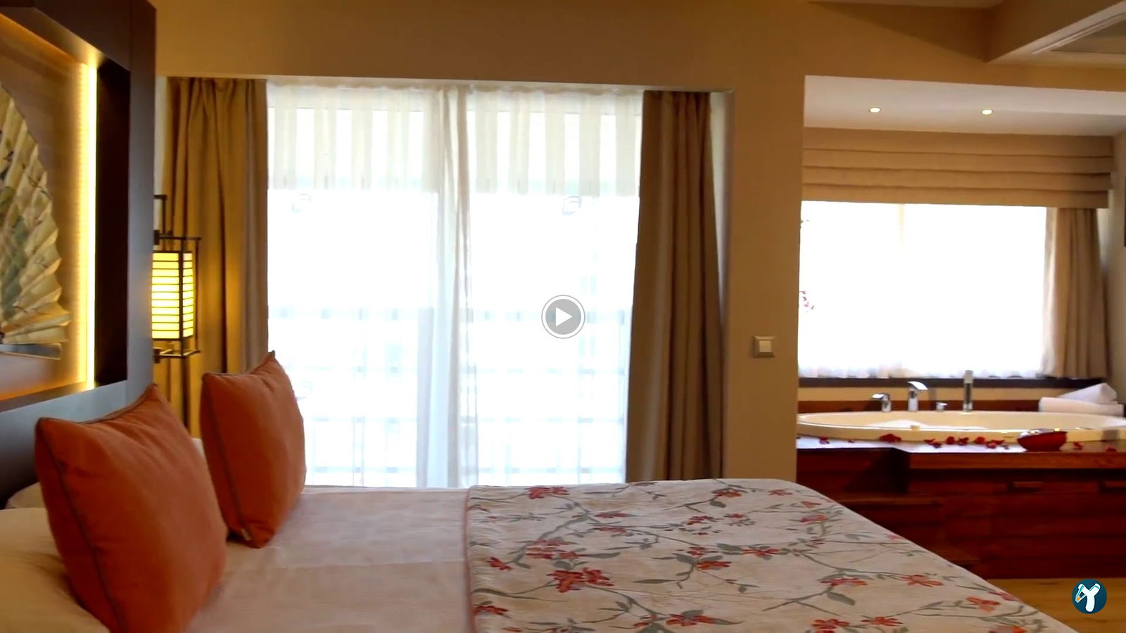 Limak Lara De Luxe Hotel & Resort