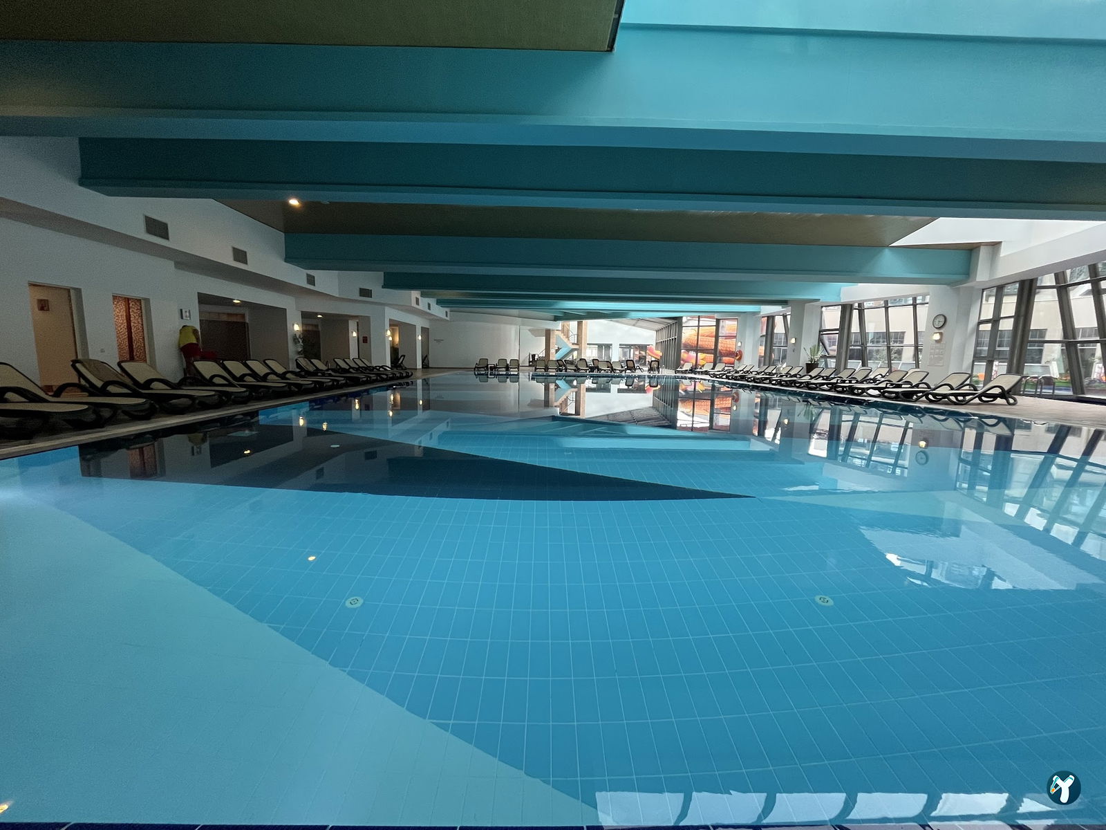 Limak Lara De Luxe Hotel & Resort