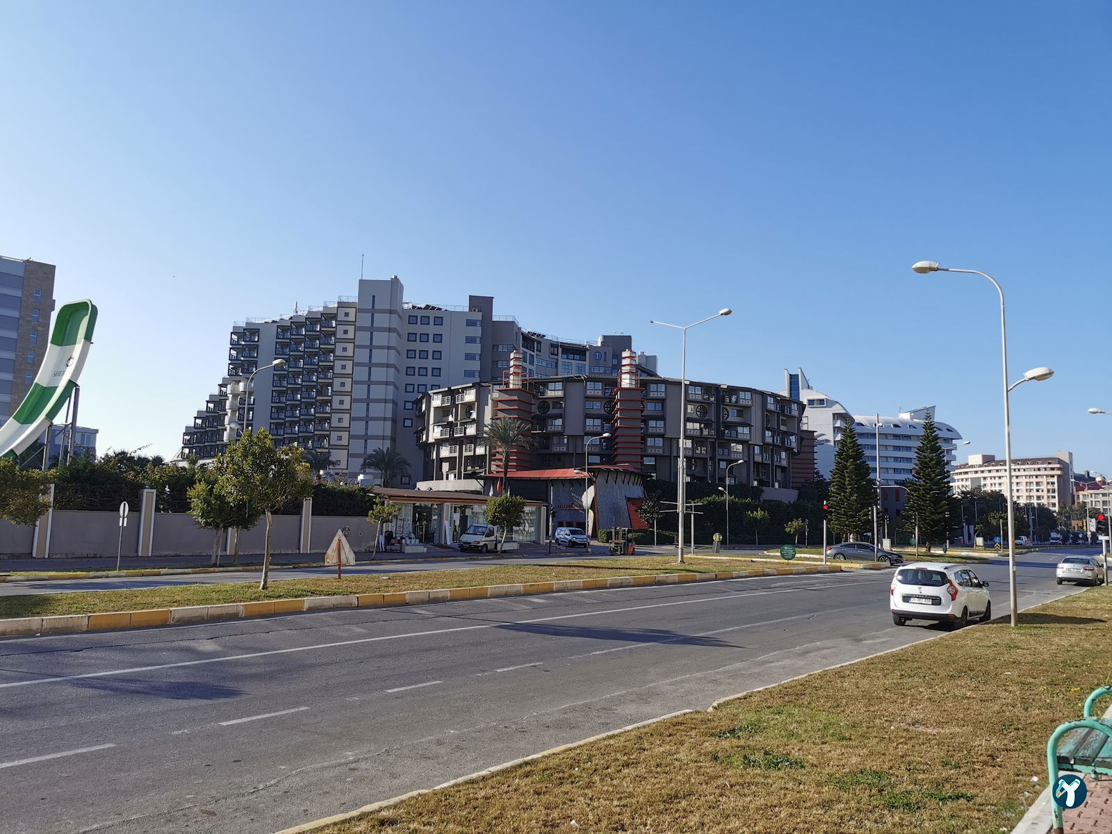 Limak Lara De Luxe Hotel & Resort