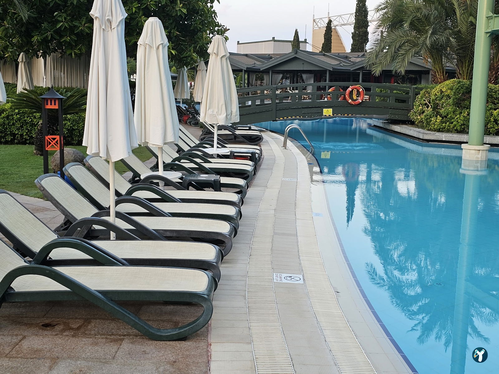 Limak Lara De Luxe Hotel & Resort