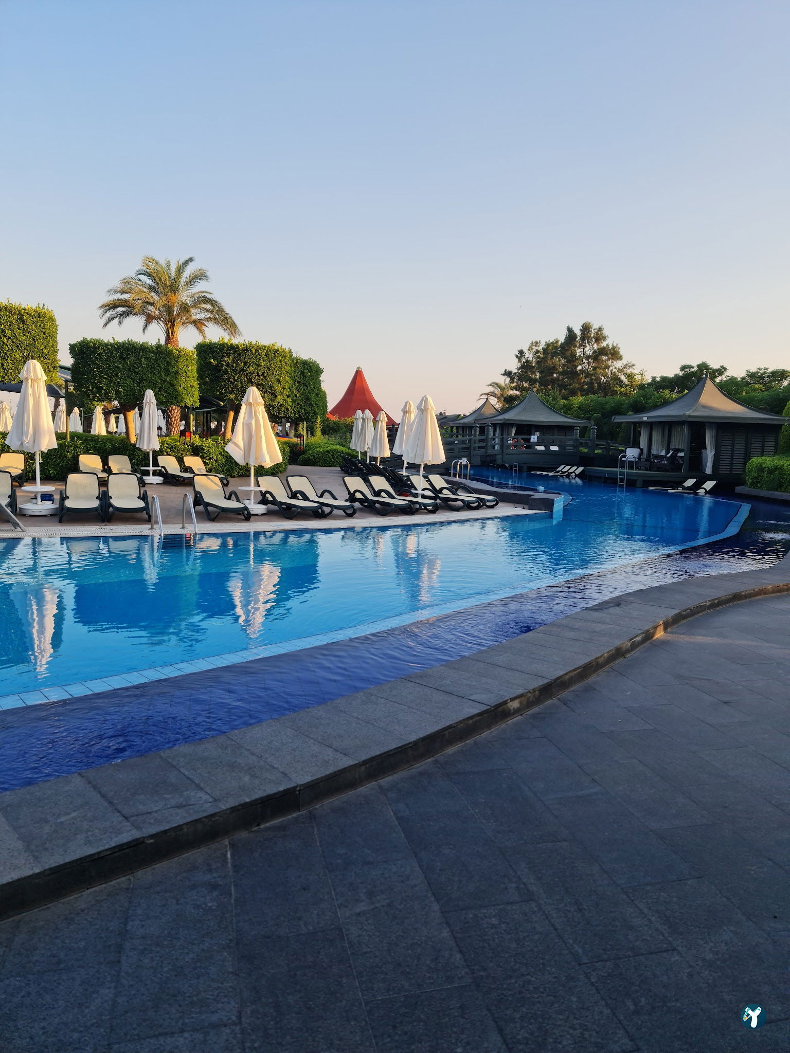 Limak Lara De Luxe Hotel & Resort