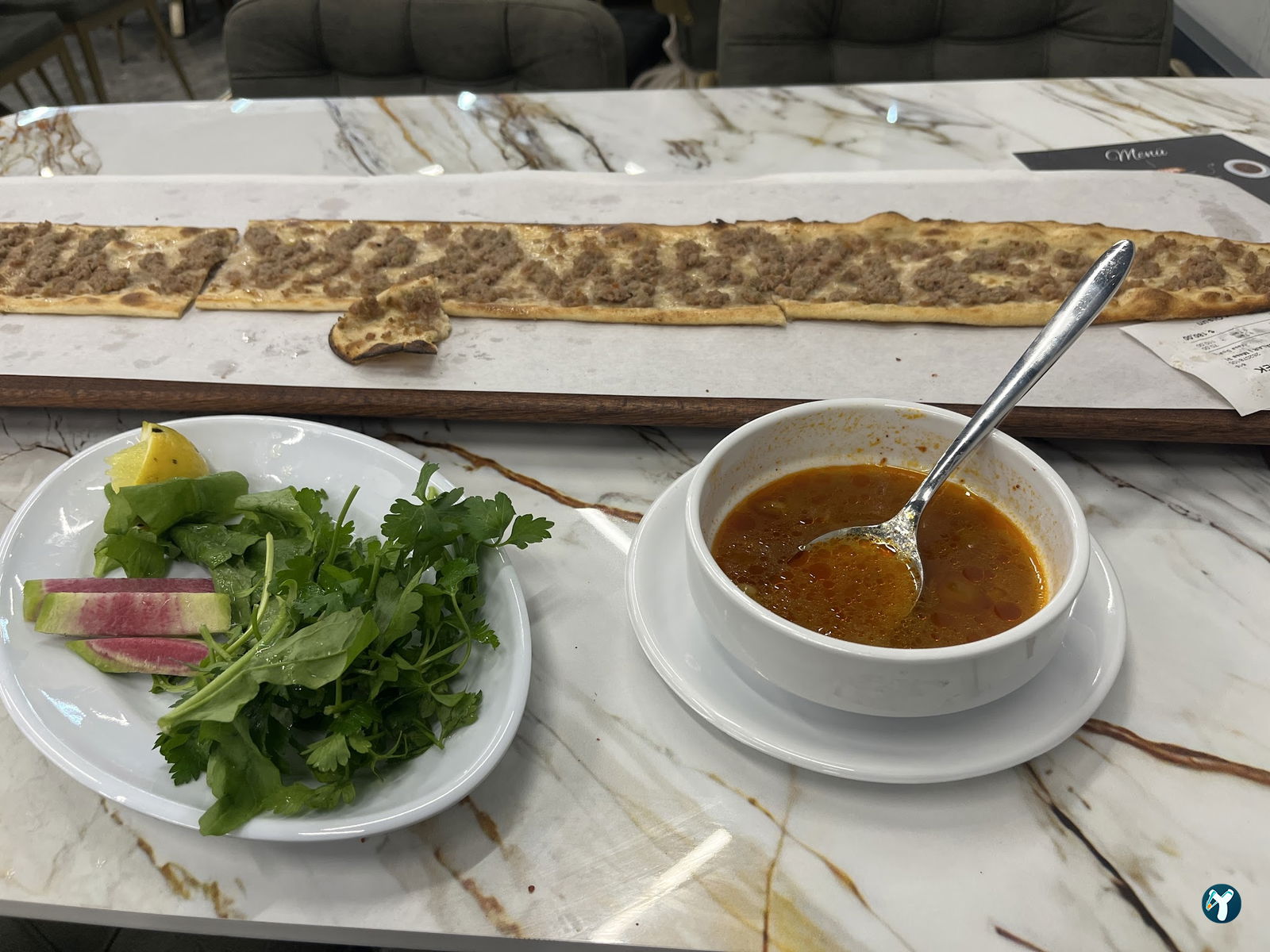 Ovalı Etliekmek Yenimahalle