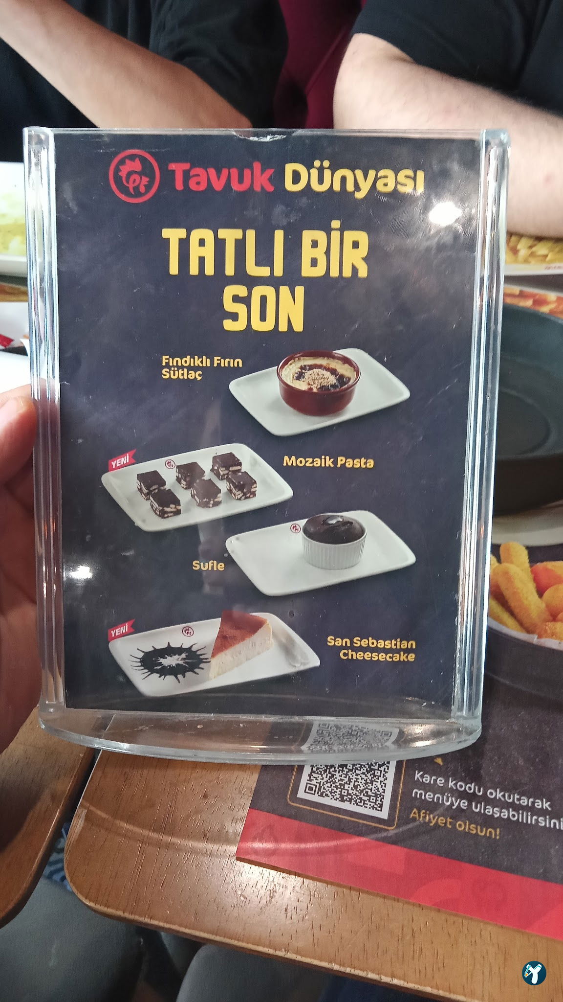 Tavuk Dünyası 34 Beşiktaş