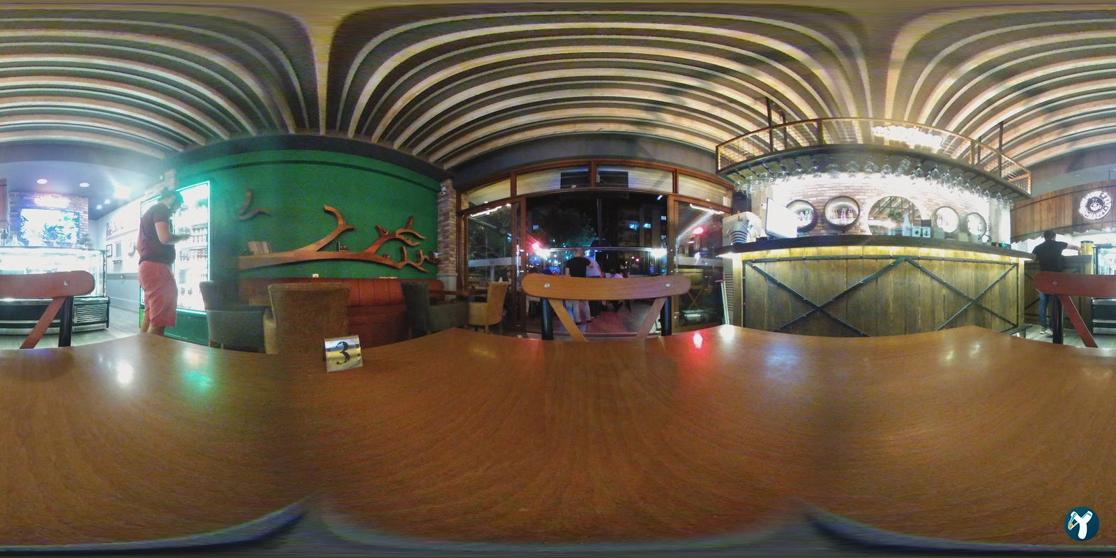 Blest Cafe & Restaurant