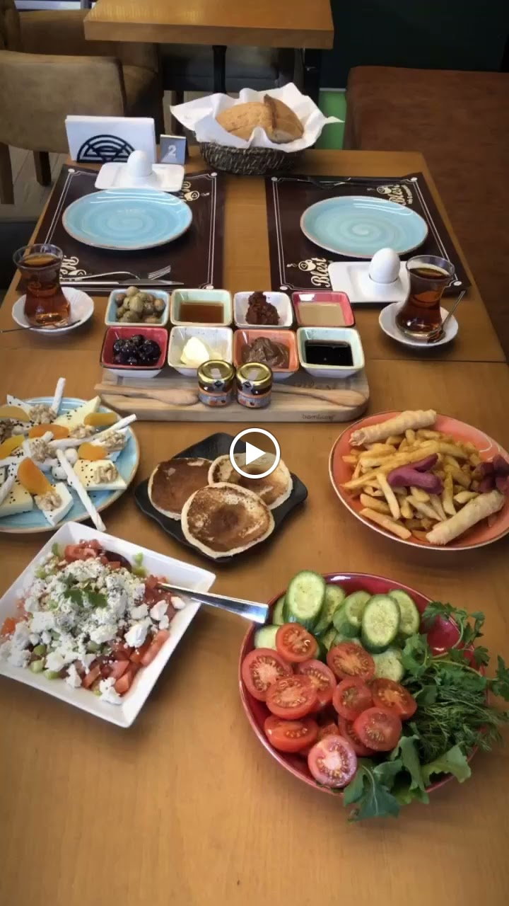 Blest Cafe & Restaurant