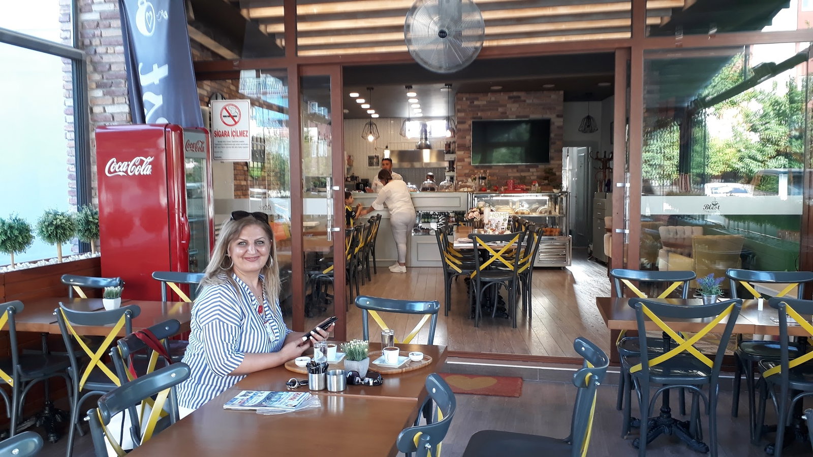 Blest Cafe & Restaurant