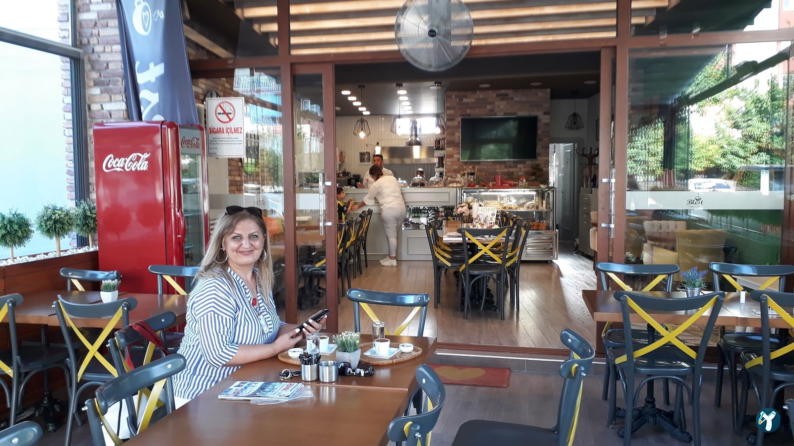 Blest Cafe & Restaurant