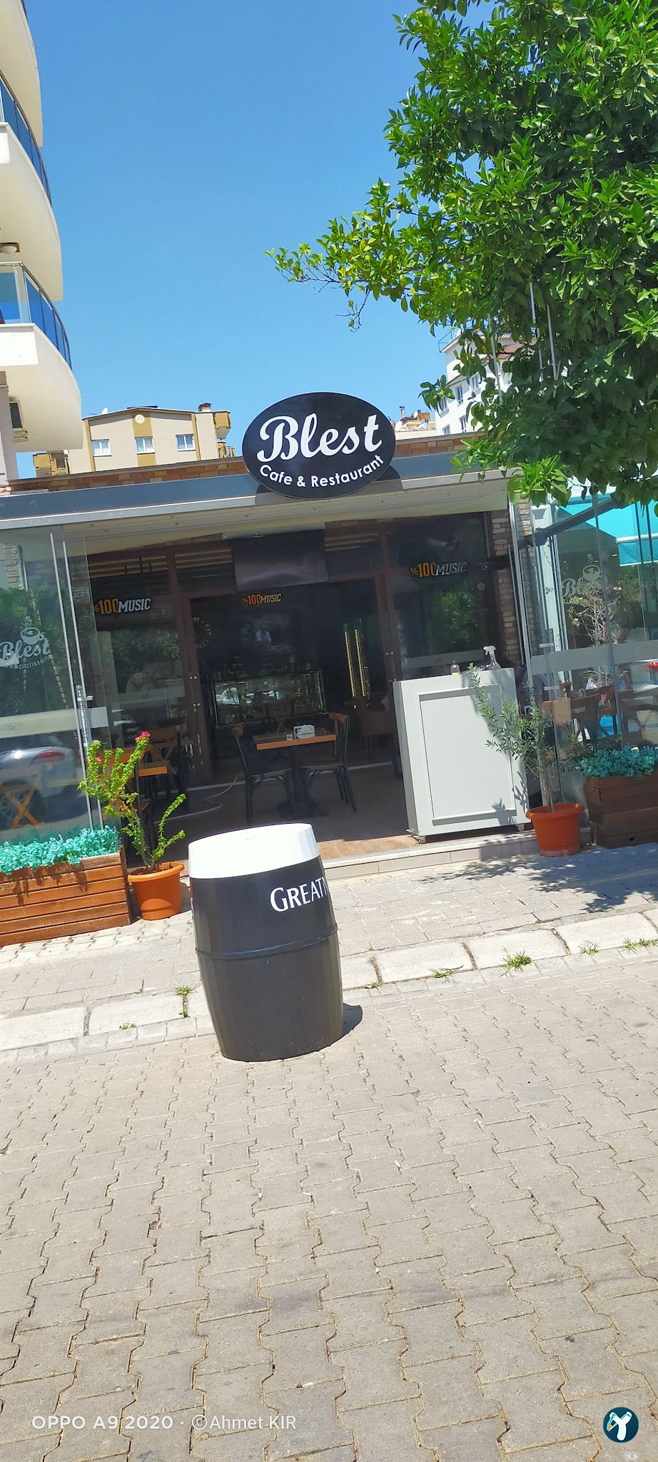 Blest Cafe & Restaurant