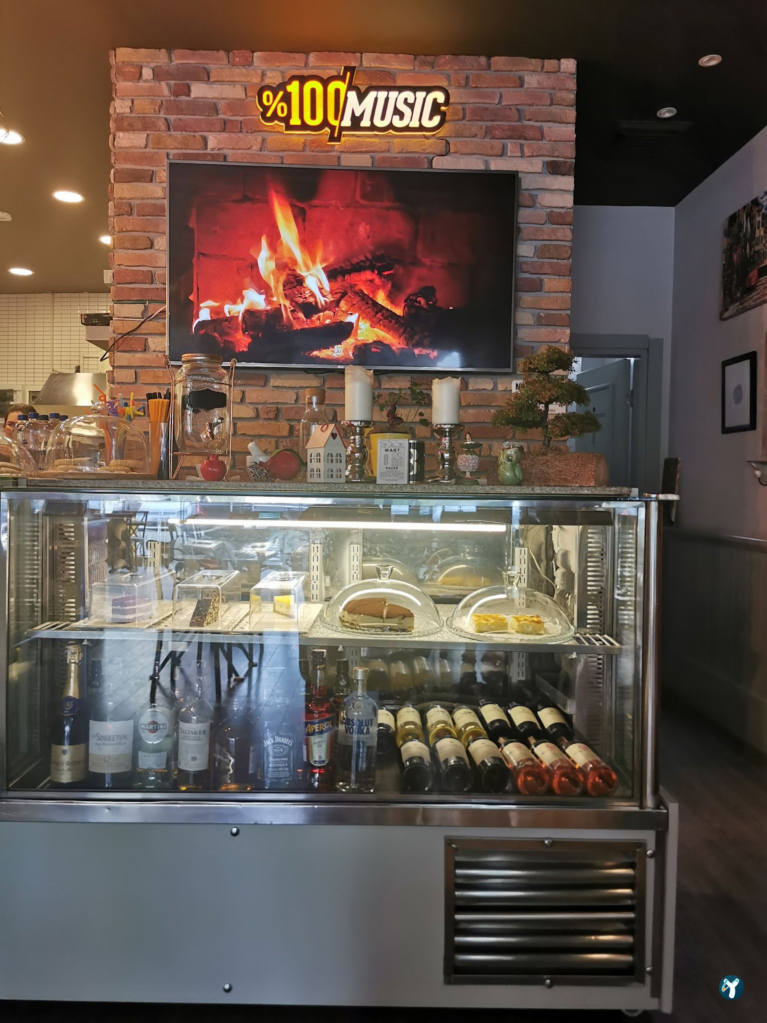 Blest Cafe & Restaurant