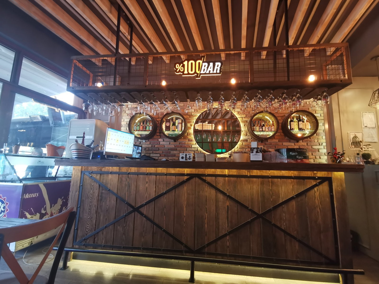 Blest Cafe & Restaurant